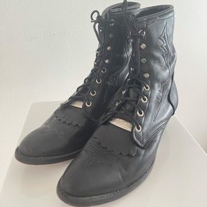 Laredo boots size 8